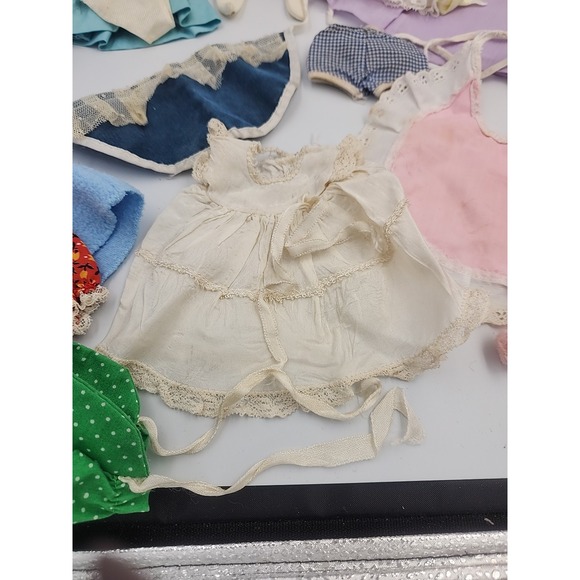 Vintage Doll Clothes And Accessories Lot Of 21 - Picture 15 of 15